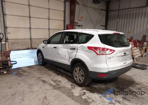2016 Ford Escape S from USA, damaged, VIN 1FMCU0F70GUC36443